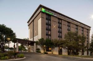Holiday Inn Express - San Antonio Airport, an IHG Hotel